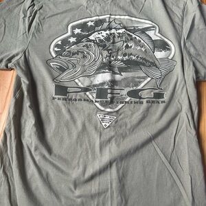 Men’s Columbia T shirt